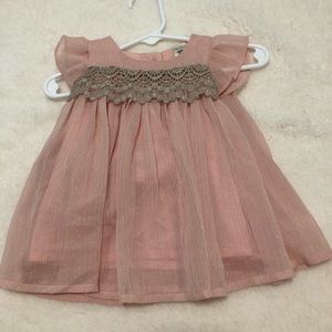 Dress with a touch of gold